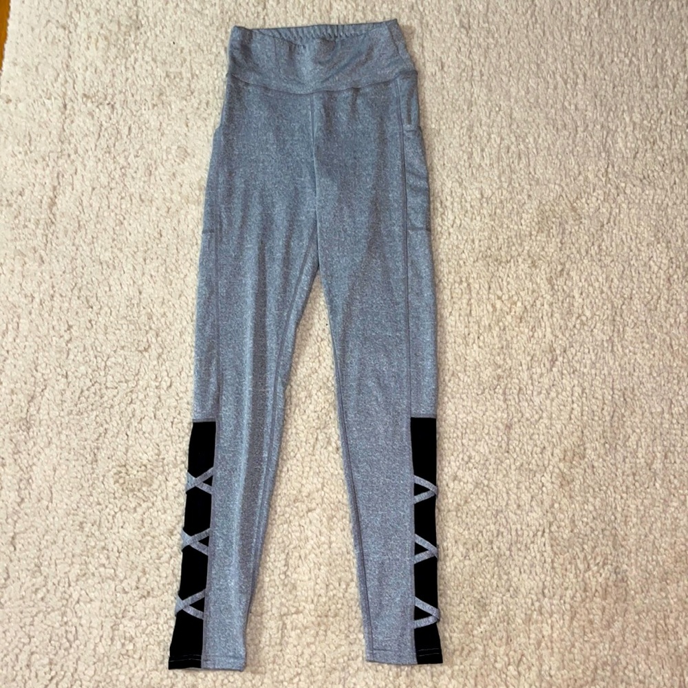 XS PopFit Athletic Leggings 🔥